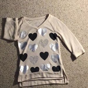 Cute shirt with hearts